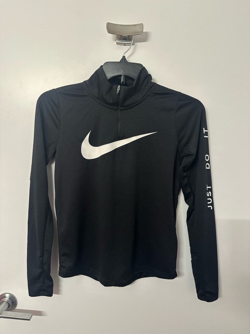 $50!! Nike Women’s Long Sleeve Half Zip JUST DO IT Black Size S. FREE SHIPPING!!
